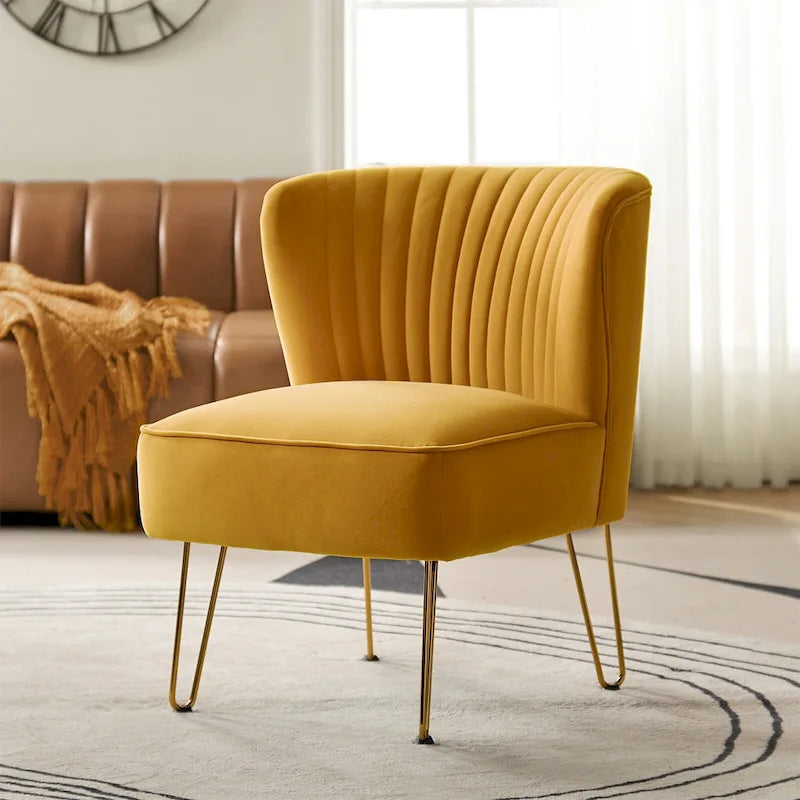 Chaise d'appoint capitonnée en velours moderne avec pieds dorés
