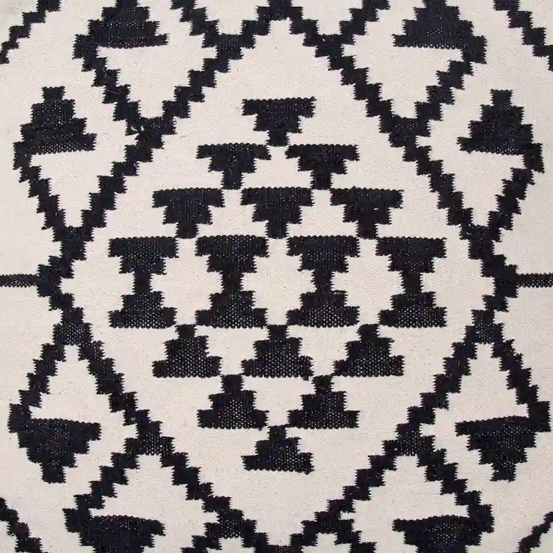 Ottoman beige et noir