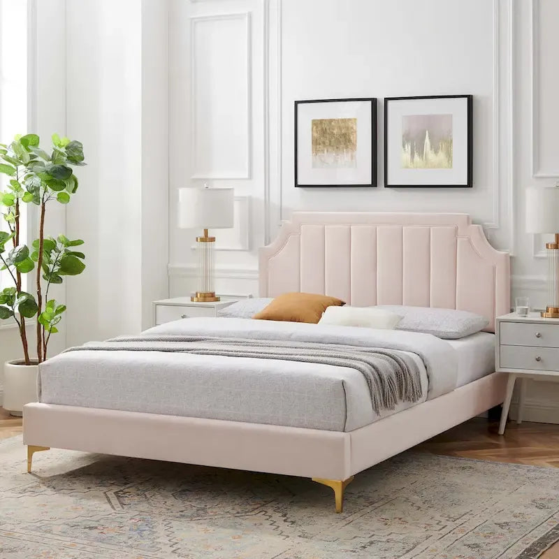 Lit plate-forme Queen en velours performant