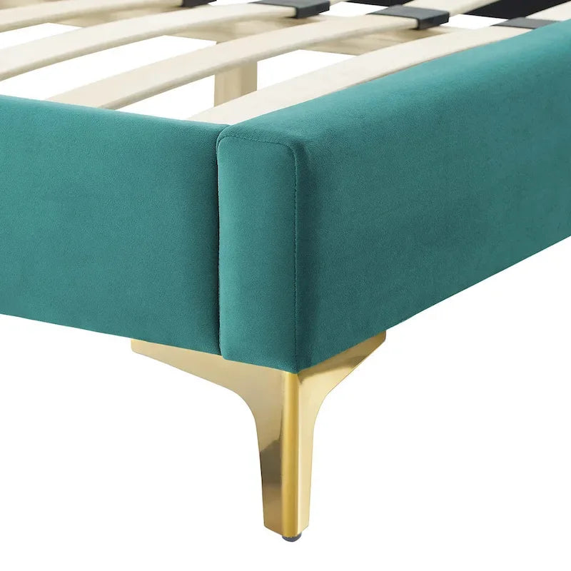 Lit plate-forme Queen en velours performant